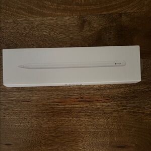 Apple Pencil in Elegant White
